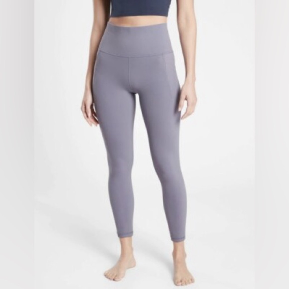 Athleta Salutation Stash High Rise 7/8 Legging sz S